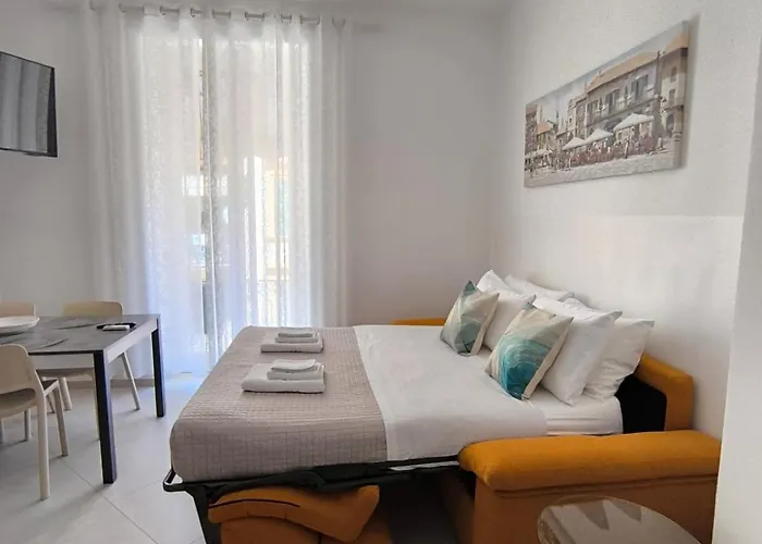 Casa de hóspedes Cherry 3*