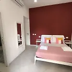 Cherry 招待所 3*